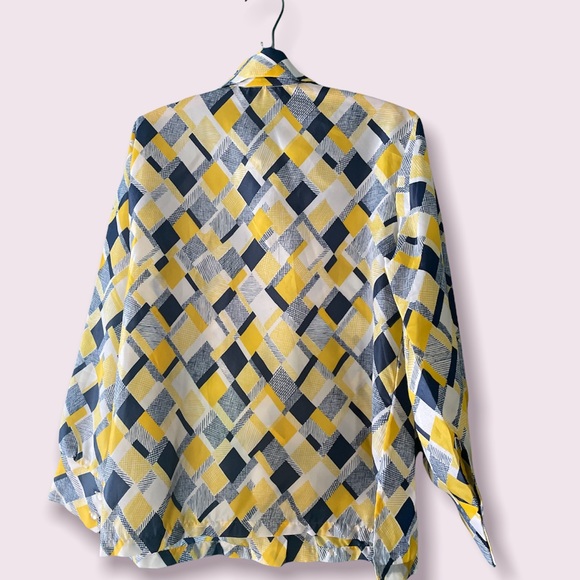 1970s light airy geometric print blouse - Picture 4 of 4